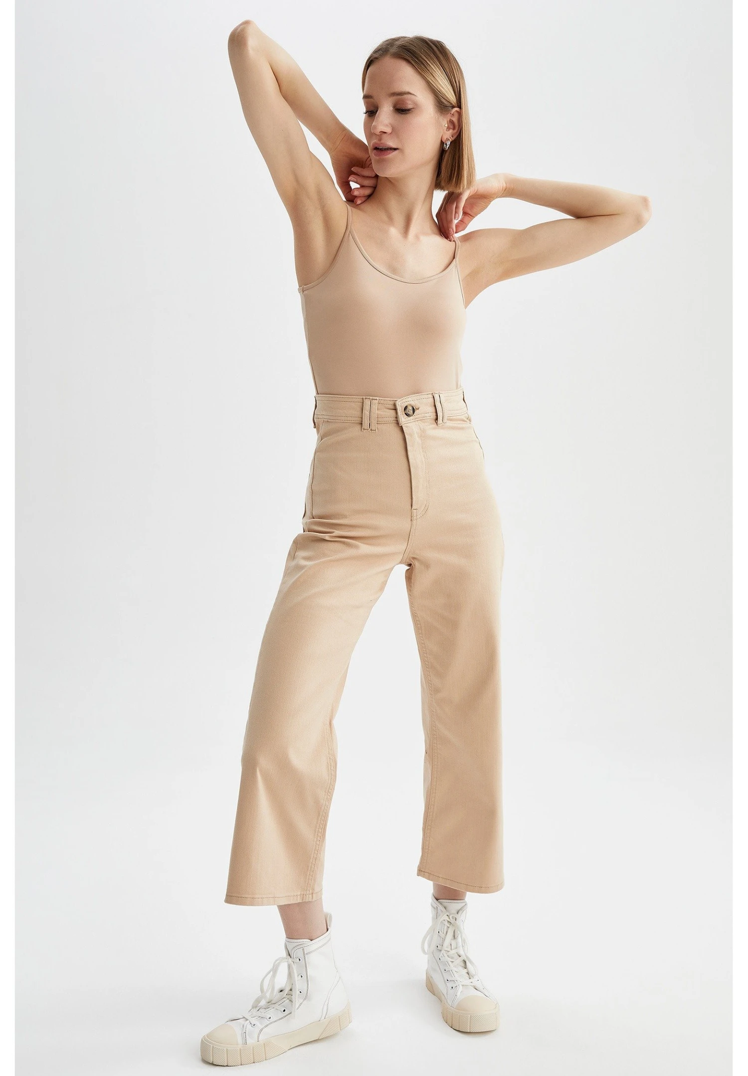 DeFacto Slim FitTopBeige Donna T-shirt E Top DEZ21D0JM-O11 2 DeFacto Slim FitTopBeige Donna T-shirt E Top DEZ21D0JM-O11 - immagine 2