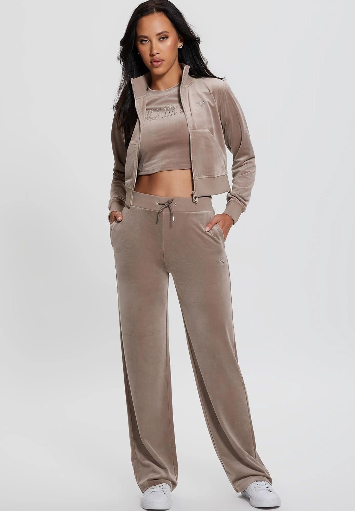 Guess Mit Strass-LogodreieckFelpa Con ZipBraun Donna Felpe GU121J0HL-O11 2 Guess Mit Strass-LogodreieckFelpa Con ZipBraun Donna Felpe GU121J0HL-O11 - immagine 2