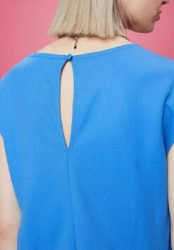 ESPRIT CamicettaBright Blue Donna Camicie E Bluse ES121D2JC-K11 -Vendite Next a3e64a5cc4c24bb290c67e06fa8de26e