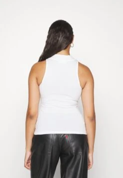 Even&Odd 2 PackTopBlack/White Donna T-shirt E Top EV421D24X-Q11 -Vendite Next a5164e6be1c14a519bb34461d1a0388c