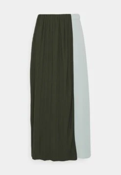 Max Mara Leisure FootingGonna A CampanaVerde Salvia Donna Gonne M1X21B017-B11 -Vendite Next ab7d2ddb61aa499fb0b192a8dc9eb0a0