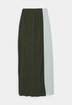 Max Mara Leisure FootingGonna A CampanaVerde Salvia Donna Gonne M1X21B017-B11 -Vendite Next ab7d2ddb61aa499fb0b192a8dc9eb0a0 scaled