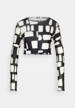 Monki Maglietta A Manica LungaBlack Dark Donna T-shirt E Top MOQ21D09G-Q14 -Vendite Next ac82d00e13284a8caa4bf64d8a7d4f0c scaled