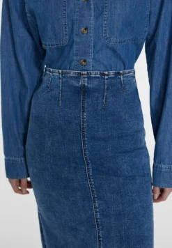 Stradivarius Stretch- Gonna Di Jeans - Dark Blue Denim -Vendite Next ad40b7dc2b7b496db20d4bef784ee4a7