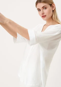 S.Oliver BLACK LABEL CamiciaCream Donna Camicie E Bluse SOA21E0LZ-A11 -Vendite Next af362c6be38b4a2fb51d62453cc1a613 scaled