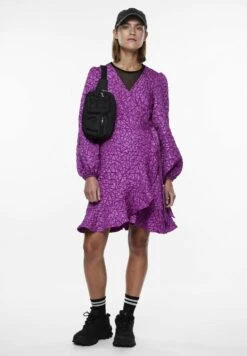 Pieces Wickel Seville - Vestito Estivo - Clover -Vendite Next b1cbc2ae8b404511b674e104d82d9ee4