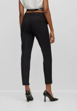 Hugo Hetana - Chino - Black One 8 Hugo Hetana - Chino - Black One -Vendite Next b643604d8fa24584b5a4268bbb7bf9b8