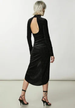 Patrizia Pepe Maglietta A Manica LungaBlack Purple Glitter Donna T-shirt E Top P1421D09U-Q11 -Vendite Next b66830b138d64f9991f17b8b1db400cc scaled