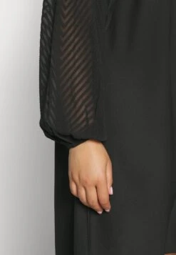 ONLY CARMAKOMA Carsussi Knee DressVestito EstivoBlack Donna Vestiti ONA21C0RX-Q11 -Vendite Next b70470180ddc41c4b9d58fe487b1c0b3