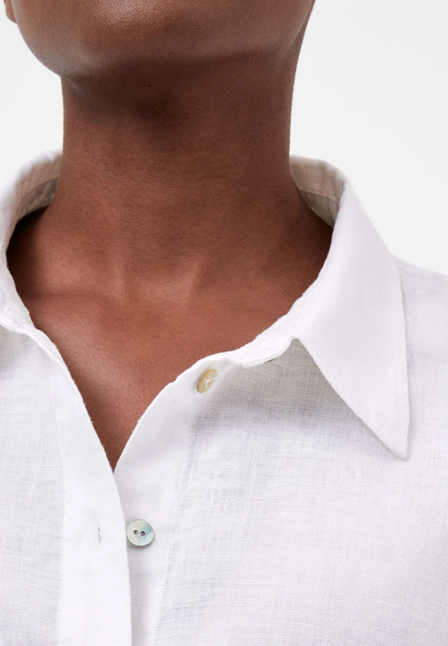 Oysho CamiciaWhite Donna Camicie E Bluse OY121E06J-A11 6 Oysho CamiciaWhite Donna Camicie E Bluse OY121E06J-A11 - immagine 6