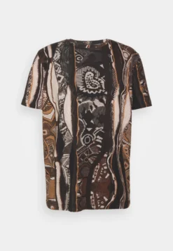 CARLO COLUCCI UnisexT-Shirt Con StampaBrown/Black/Offwhite Donna T-shirt E Top CAP21007W-Q11 14 CARLO COLUCCI UnisexT-Shirt Con StampaBrown/Black/Offwhite Donna T-shirt E Top CAP21007W-Q11 -Vendite Next c07757ba0ec74c5196125932216280c2 scaled