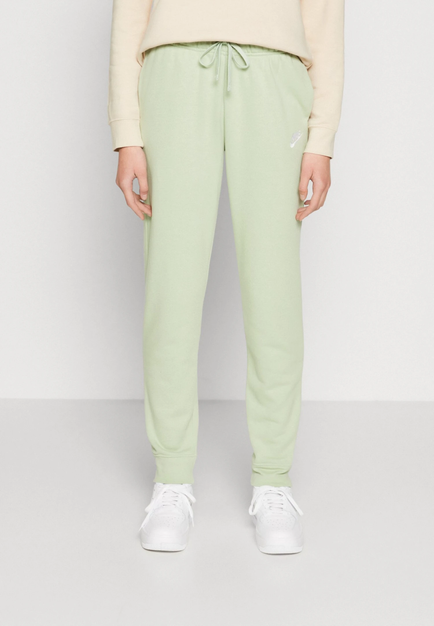 Nike Sportswear Club Pant Pantaloni SportiviHoneydew/White Donna Pantaloni NI121A0KF-M11 1 Nike Sportswear Club Pant Pantaloni SportiviHoneydew/White Donna Pantaloni NI121A0KF-M11