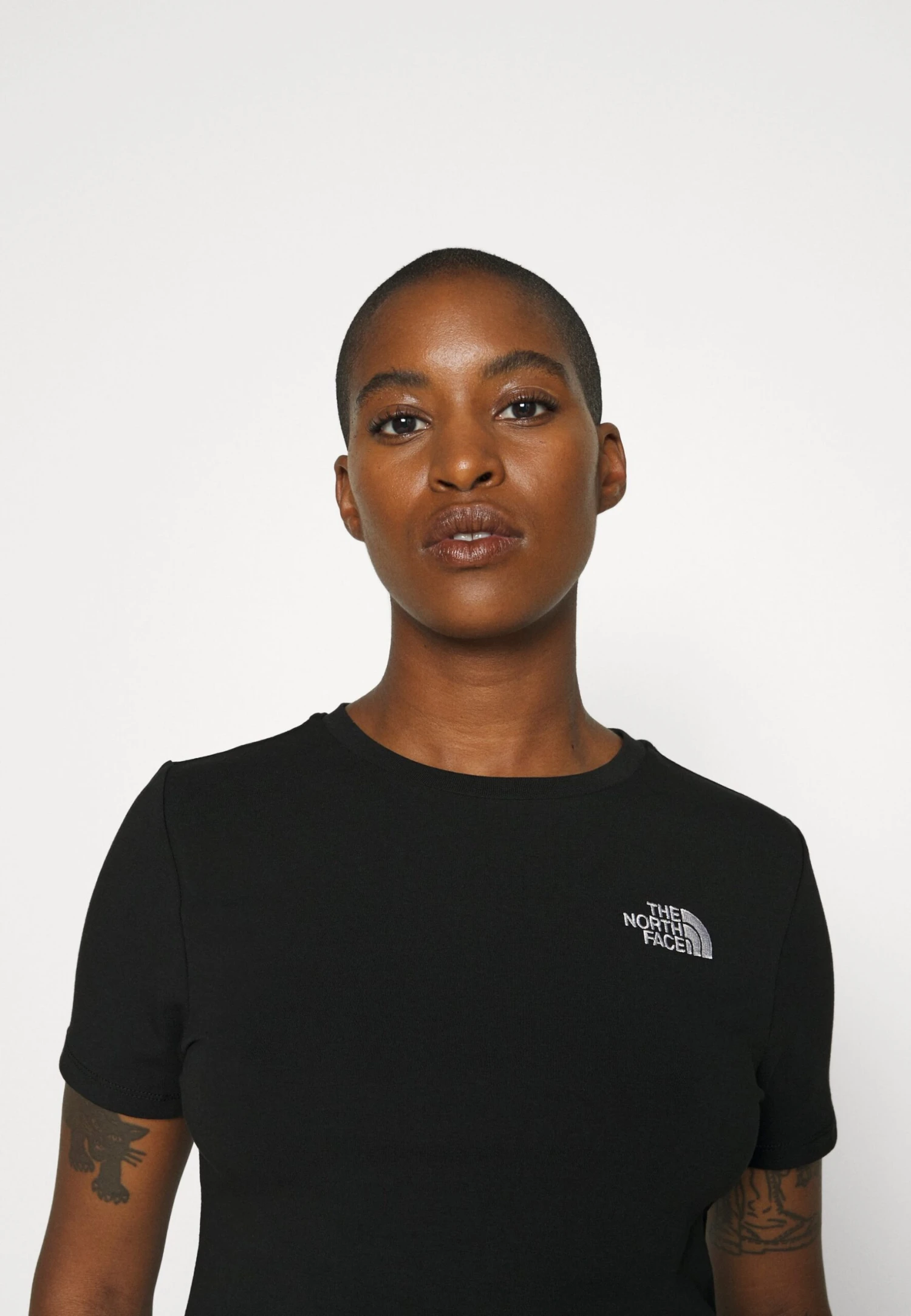 The North Face Crop TeeT-Shirt BasicBlack Donna T-shirt E Top TH321D01P-Q11 8 The North Face Crop TeeT-Shirt BasicBlack Donna T-shirt E Top TH321D01P-Q11 - immagine 8