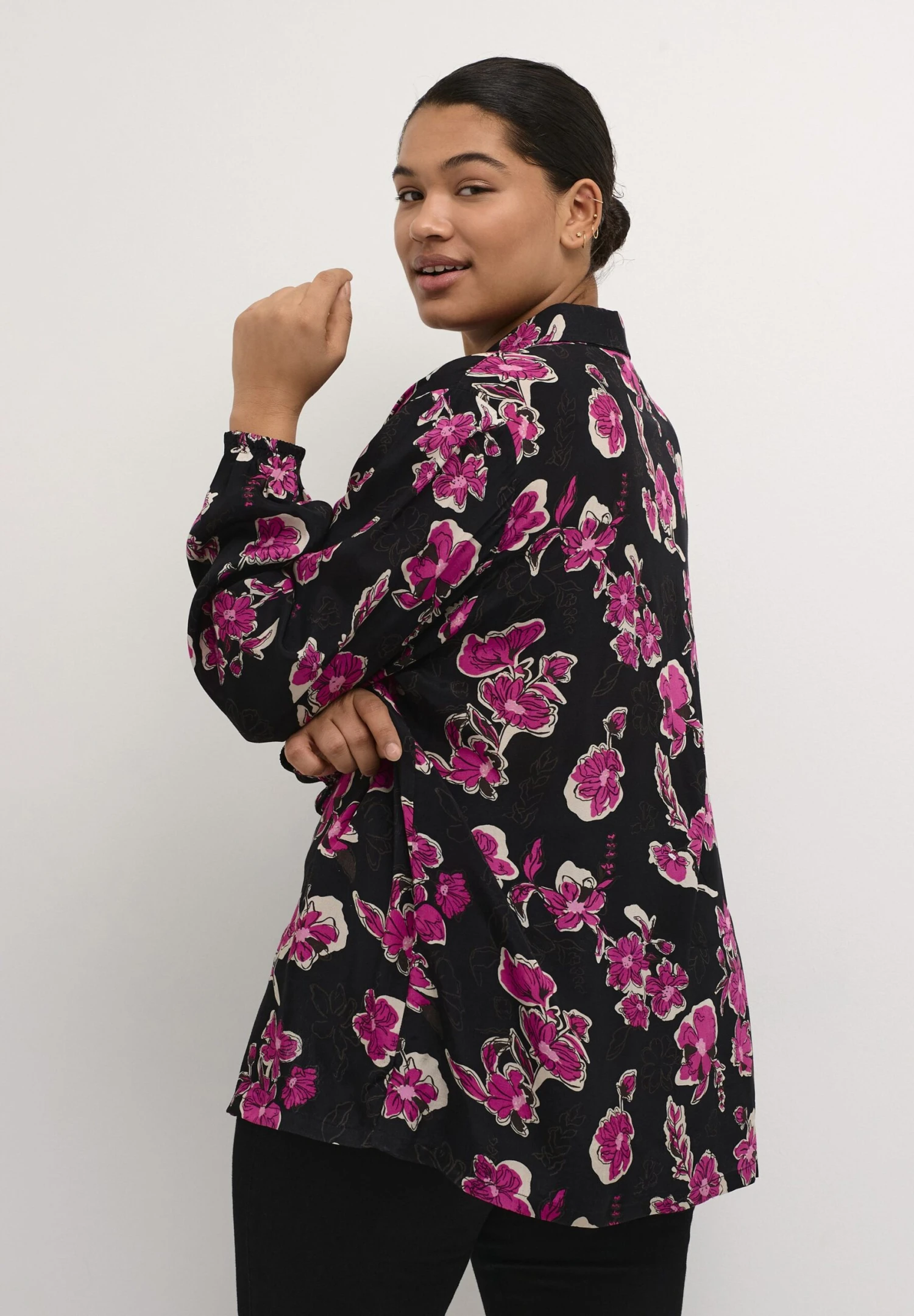 Polla CamiciaFuchsia Red Flower Print Donna Camicie E Bluse KAN21E0CJ-J11 3 Polla CamiciaFuchsia Red Flower Print Donna Camicie E Bluse KAN21E0CJ-J11 - immagine 3