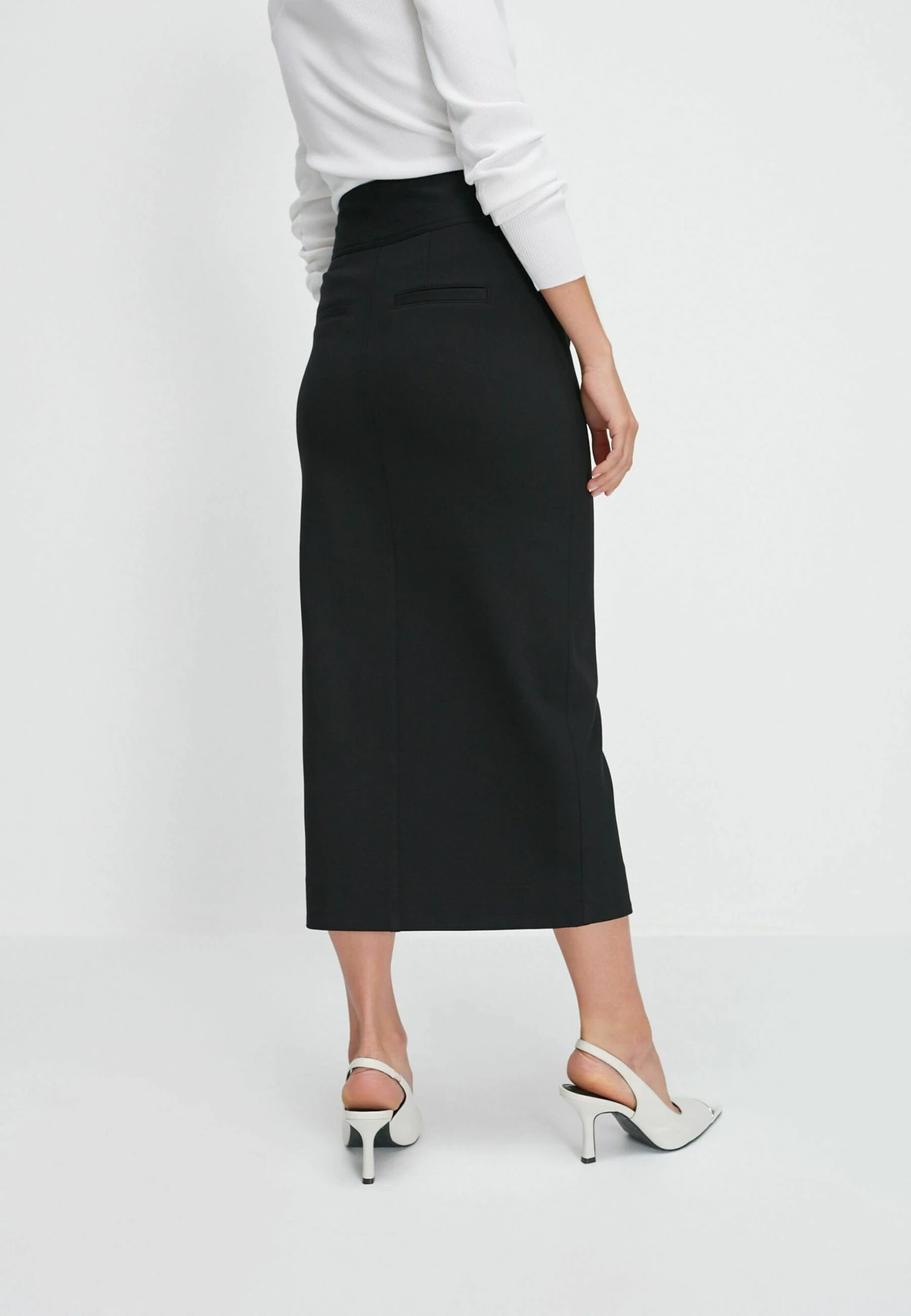 Next Tailored Button Detail Gonna A TubinoBlack Donna Gonne NX321B0QN-Q11 2 Next Tailored Button Detail Gonna A TubinoBlack Donna Gonne NX321B0QN-Q11 - immagine 2