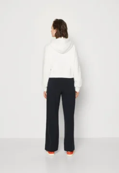 Abercrombie & Fitch Long Life Logo HoodedFelpa Con ZipCloud Dancer Off White Donna Felpe A0F21J05D-A11 -Vendite Next d51b15f028b744b58b6270d8d65fb73d scaled