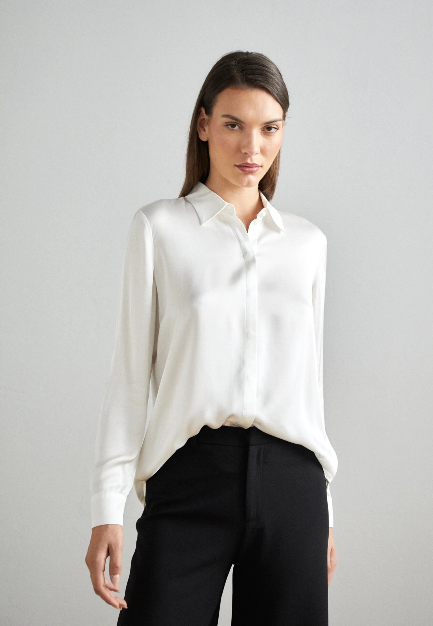 ESPRIT Viscose Sateen BlouseCamiciaOff White Donna Camicie E Bluse ES121E1SO-A11 1 ESPRIT Viscose Sateen BlouseCamiciaOff White Donna Camicie E Bluse ES121E1SO-A11