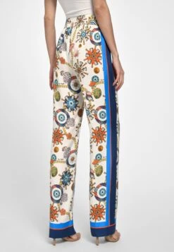 PantaloniEcru Donna Pantaloni L7Q21A00A-T11 -Vendite Next d9ac1de3f54741d09bed9d18fa32e0a2