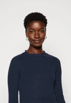 TOM TAILOR Denim MockneckMaglietta A Manica LungaSky Captain Blue Donna T-shirt E Top TO721D0ZK-K11 9 TOM TAILOR Denim MockneckMaglietta A Manica LungaSky Captain Blue Donna T-shirt E Top TO721D0ZK-K11 -Vendite Next dca905af7afe4b1684c3936f76dad88f