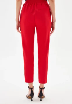 Elastic Back Waist PleatedPantaloniRed Donna Pantaloni ADK21A02M-G11 7 Elastic Back Waist PleatedPantaloniRed Donna Pantaloni ADK21A02M-G11 -Vendite Next dd795ab18a7e47d384d1d15fa148ef69 scaled