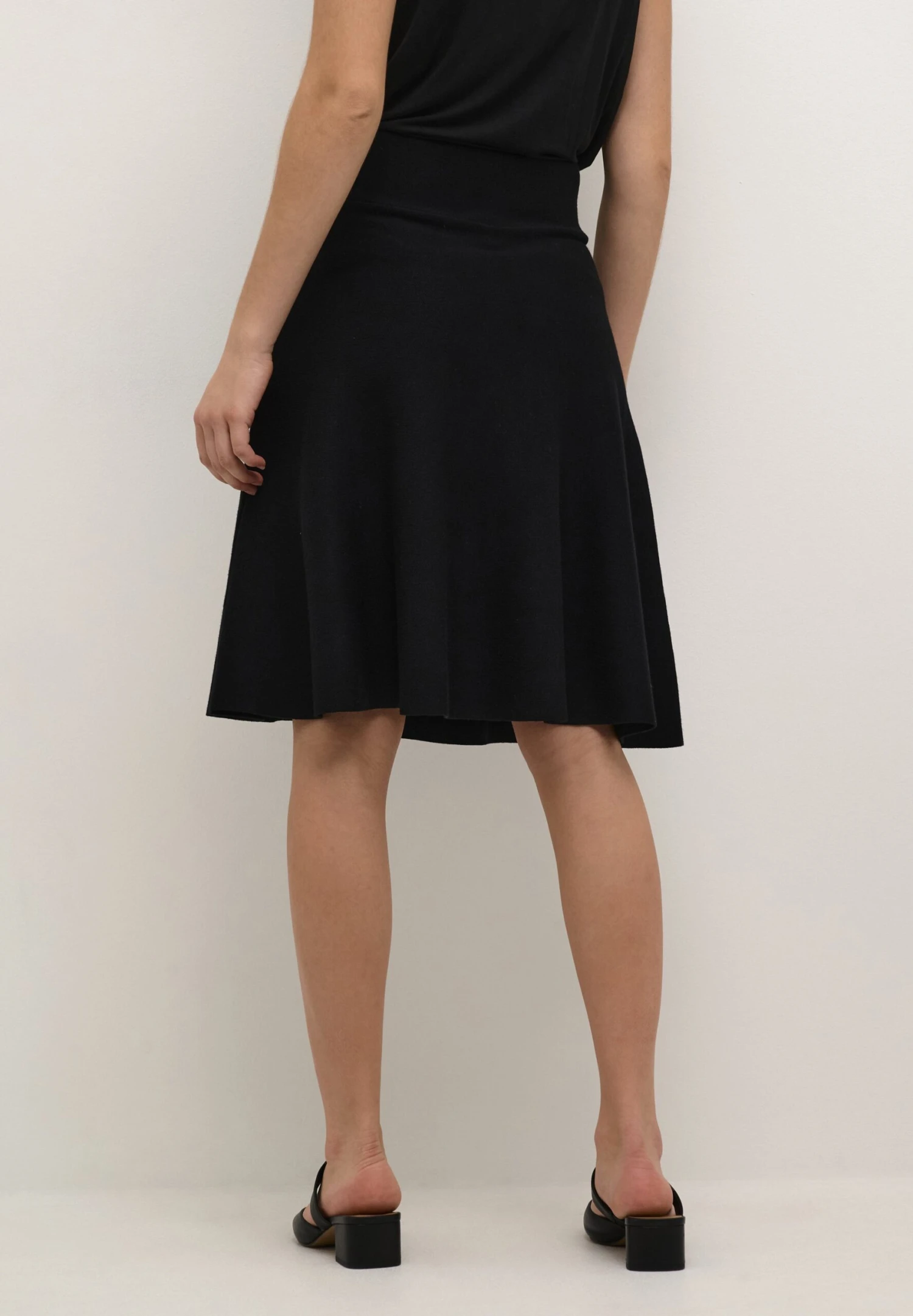 Culture CuannemarieGonna A CampanaBlack Donna Gonne CU221B03S-Q11 3 Culture CuannemarieGonna A CampanaBlack Donna Gonne CU221B03S-Q11 - immagine 3