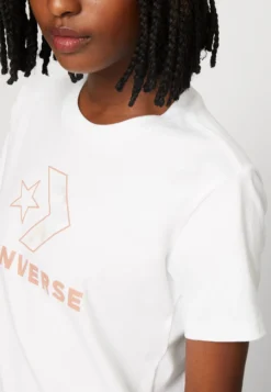 Converse Floral Star Chevron Short SleeveT-Shirt Con StampaWhite Donna T-shirt E Top CO421D0BS-A11 11 Converse Floral Star Chevron Short SleeveT-Shirt Con StampaWhite Donna T-shirt E Top CO421D0BS-A11 -Vendite Next e134744a91a240ac84d62d5f553bba5e scaled