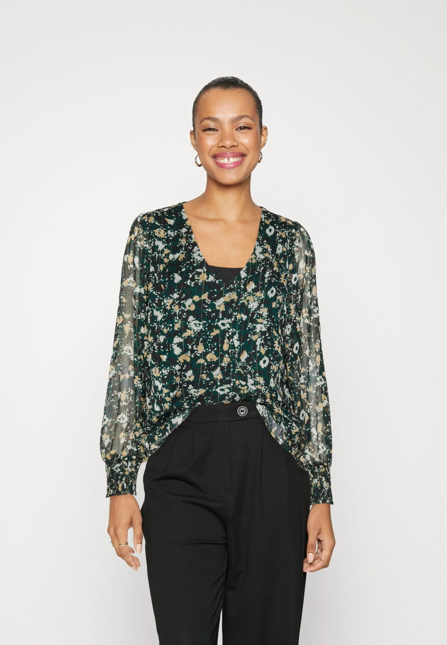 Vila Vifalia CamicettaPonderosa Pine Aop:Ala Donna Camicie E Bluse V1021E2J8-M11 1 Vila Vifalia CamicettaPonderosa Pine Aop:Ala Donna Camicie E Bluse V1021E2J8-M11