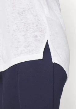 Athleta Breezy Scoop V Neck TeeT-Shirt BasicBright White Donna T-shirt E Top ATI41D01U-C11 -Vendite Next e57b2241958d45e981a735296b748b46