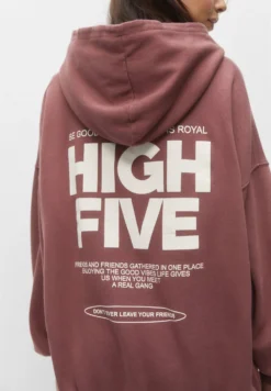PULL & BEAR Highfive SloganFelpa Con CappuccioBerry Donna Felpe PUC21J10Y-I11 8 PULL & BEAR Highfive SloganFelpa Con CappuccioBerry Donna Felpe PUC21J10Y-I11 -Vendite Next e5dc1f6c7a634e088e3badaafa3a25aa scaled