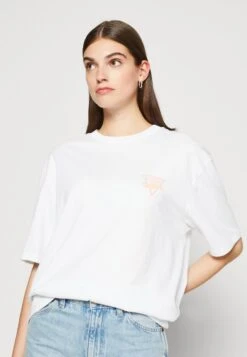 Go Hw TeeT-Shirt Con StampaPure White Donna T-shirt E Top G3V21D02P-A11 -Vendite Next e60a9245bff4452f8c69580f0842747b