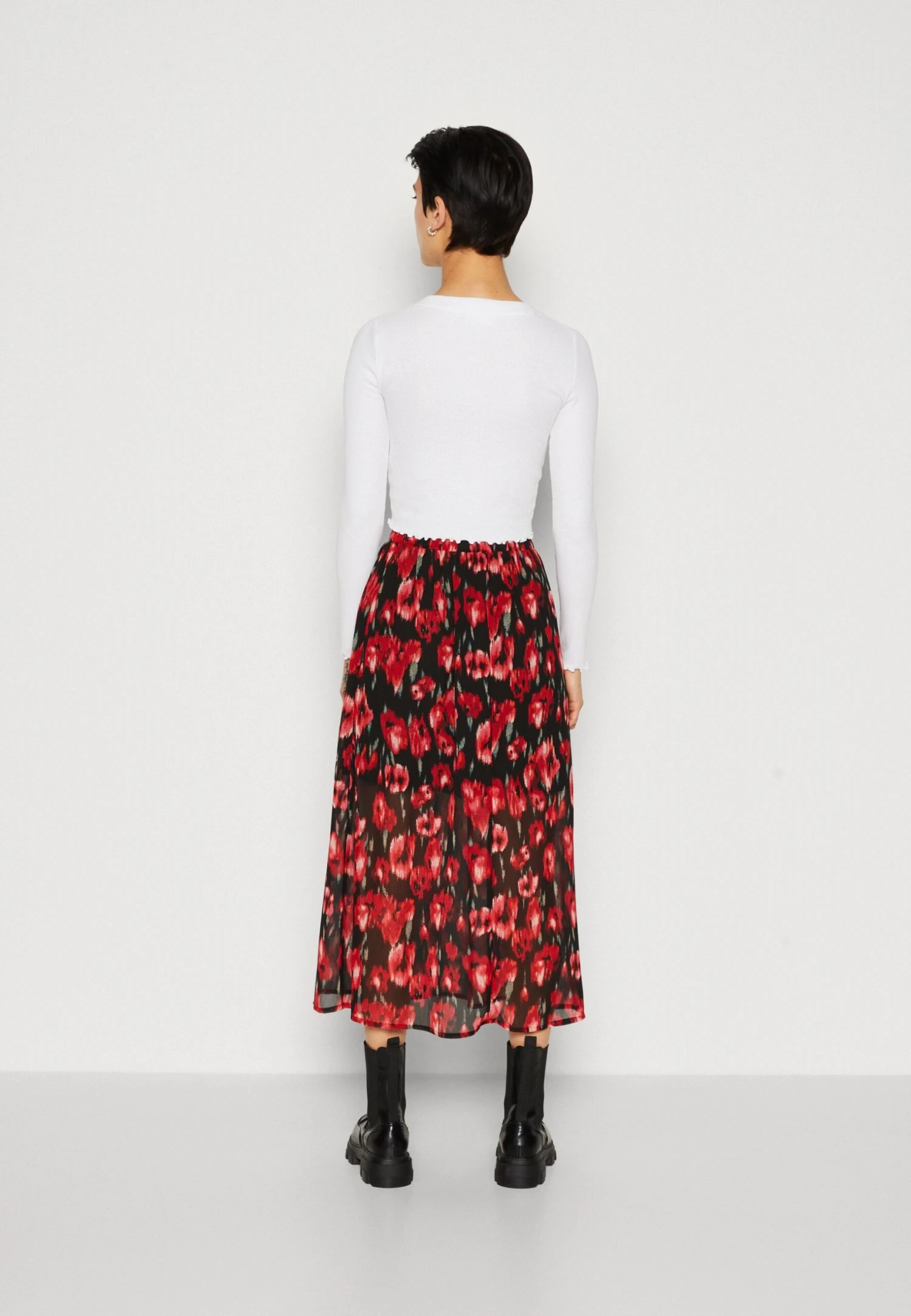ONLY Onlmarise Midi Skirt Gonna A CampanaRed Donna Gonne ON321B14R-G11 3 ONLY Onlmarise Midi Skirt Gonna A CampanaRed Donna Gonne ON321B14R-G11 - immagine 3
