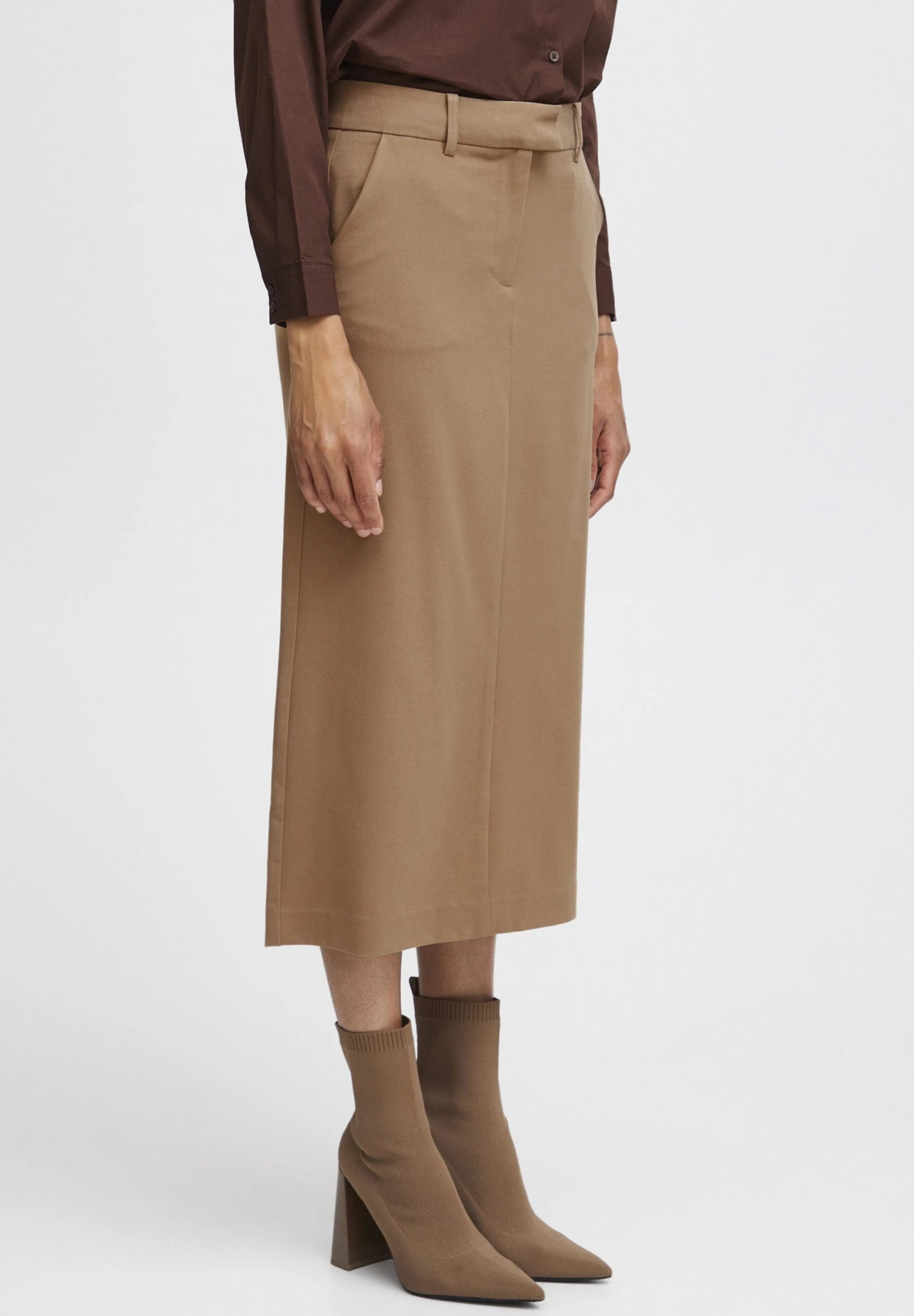 B.young BydantaGonna A TubinoToasted Coconut Donna Gonne BY221B068-O11 1 B.young BydantaGonna A TubinoToasted Coconut Donna Gonne BY221B068-O11