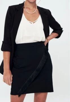 Gonna A CampanaBlack Donna Gonne H6621B003-Q11 -Vendite Next fa6f2ec6946b456a9c23815207599807