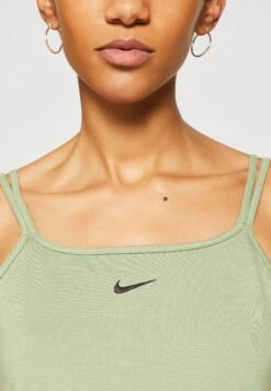 Nike Sportswear Bodysuit CamiTopOil Green/Black Donna T-shirt E Top NI121D0TH-M11 11 Nike Sportswear Bodysuit CamiTopOil Green/Black Donna T-shirt E Top NI121D0TH-M11 -Vendite Next fd7df1c088bb45b6bb38d2d0b79278ba